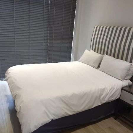 Daisy Place Johannesburg Bagian luar foto
