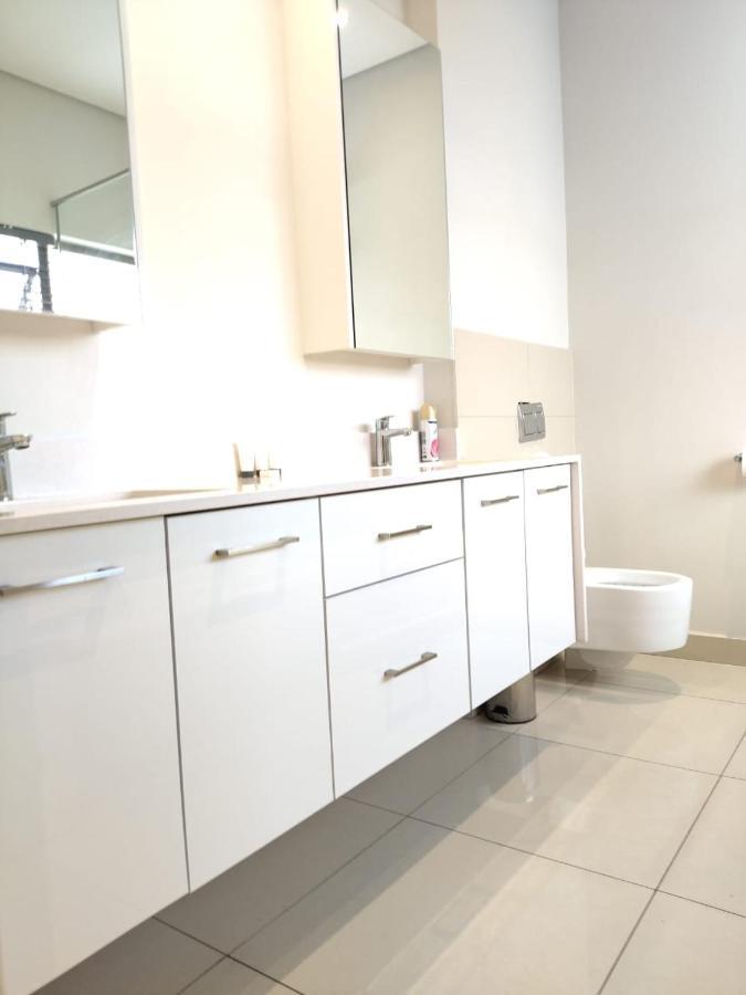 Daisy Place Johannesburg Bagian luar foto