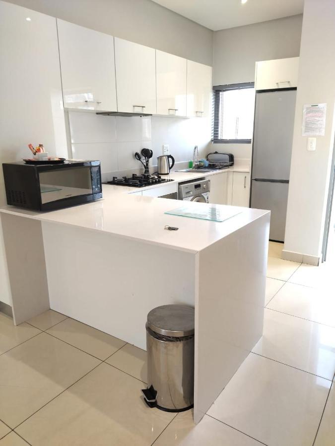 Daisy Place Johannesburg Bagian luar foto