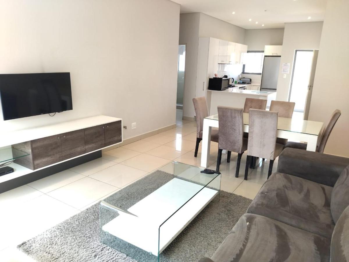 Daisy Place Johannesburg Bagian luar foto