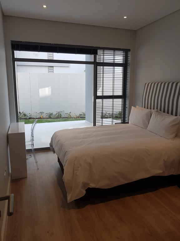 Daisy Place Johannesburg Bagian luar foto