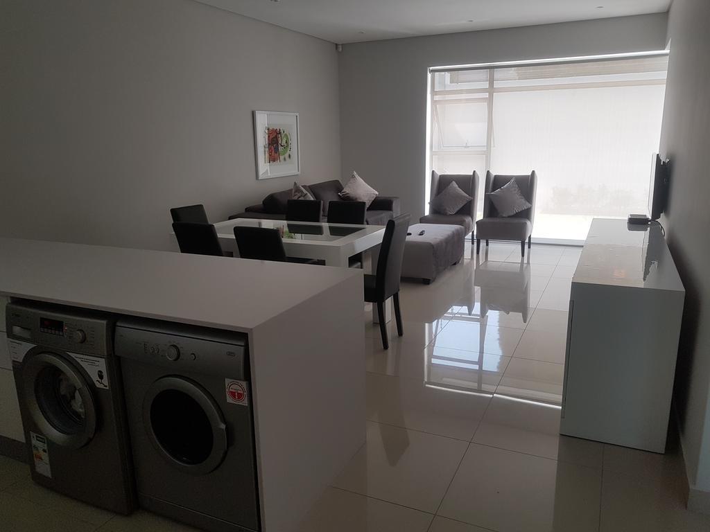 Daisy Place Johannesburg Bagian luar foto
